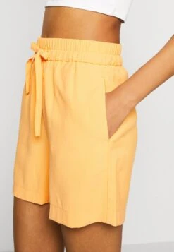 Vero Moda VMCARMEN LOOSE - Shorts - Mock Orange -Vero Moda Verkäufe 029ea20b42e24158a317f9f68d90349f