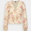 Vero Moda VMROSA V NECK SMOCK - Langarmshirt - Creme Brulee Pink Yarrow