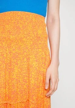 Vero Moda Petite VMJENNY SMOCK CALF SKIRT - A-Linien-Rock - Georgia Peach Melin 10 Vero Moda Petite VMJENNY SMOCK CALF SKIRT - A-Linien-Rock - Georgia Peach Melin -Vero Moda Verkäufe 04ecbe0c5efc4909a1d8c060eeb55340