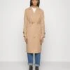 Vero Moda Tall VMLOU LONG - Trenchcoat - Tannin