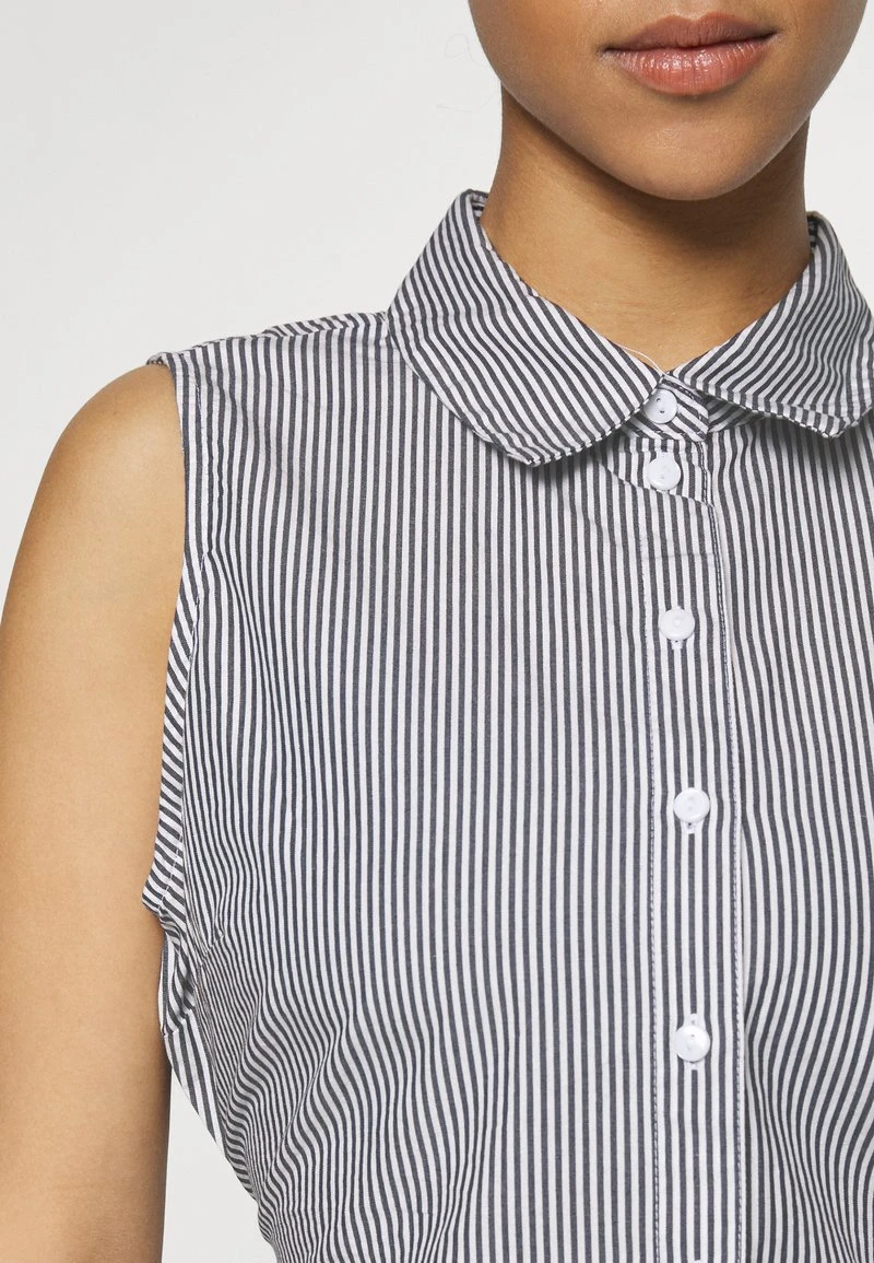 Vero Moda Petite VMCORA SHORT SHIRT - Hemdbluse - Navy Blazer Stripes:snow White 5 Vero Moda Petite VMCORA SHORT SHIRT - Hemdbluse - Navy Blazer Stripes:snow White – Bild 5