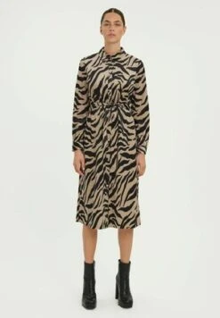 Vero Moda Freizeitkleid - Birch -Vero Moda Verkäufe 07c5feb446094197982bd11d50a3e7df