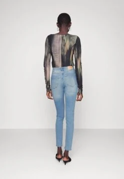 Vero Moda Tall VMSOPHIA - Jeans Skinny Fit - Light Blue -Vero Moda Verkäufe 086588a4f95245c1af71a142f4545e21