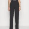 Vero Moda Tall VMSANDY STRAIGHT PANT - Chino - Black