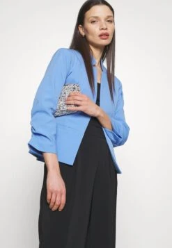 Vero Moda Petite VMCOCO CULOTTE PANT WVN PTT - Stoffhose - Black -Vero Moda Verkäufe 0a7454503ebc43bd967654ccd137a571