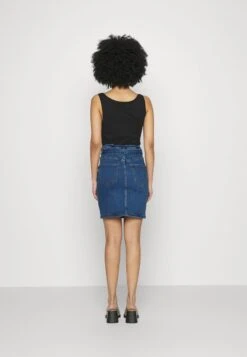 Vero Moda Petite VMCAMILLA SHORT PAPERBAG SKIRT - Maxirock - Medium Blue Denim -Vero Moda Verkäufe 0b42fb7151dd4e0284396451f2673163