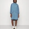 Vero Moda Tall VMEVERLY COAT - Parka - China Blue