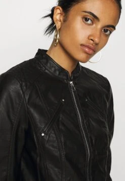 Vero Moda VMFAVODONA COATED - Kunstlederjacke - Black -Vero Moda Verkäufe 0f512231435e44c4906b17434b0f1a65