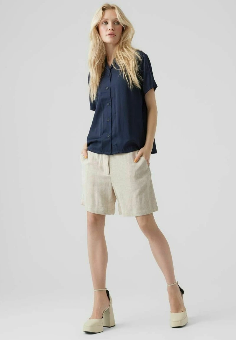 Vero Moda Shorts - Oatmeal 2 Vero Moda Shorts - Oatmeal – Bild 2