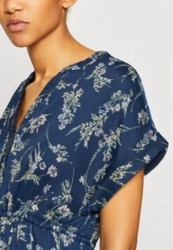 Vero Moda VMSMILLA V NECK CALF DRESS - Blusenkleid - Night Sky/vega 11 Vero Moda VMSMILLA V NECK CALF DRESS - Blusenkleid - Night Sky/vega -Vero Moda Verkäufe 1055855b99804f178c9f95c5754c68ac