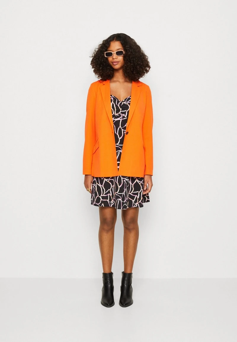 Vero Moda VMLISTAKIA LS SOLID BOO - Kurzmantel - Scarlet Ibis 2 Vero Moda VMLISTAKIA LS SOLID BOO - Kurzmantel - Scarlet Ibis – Bild 2