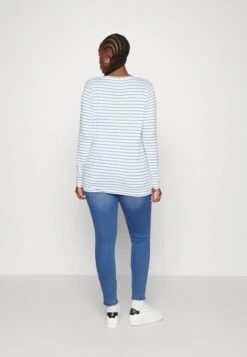 Vero Moda Curve VMFANYA - Jeans Slim Fit - Medium Blue Denim 8 Vero Moda Curve VMFANYA - Jeans Slim Fit - Medium Blue Denim -Vero Moda Verkäufe 1358410854fa4e06895bda8c8ea3f3a3