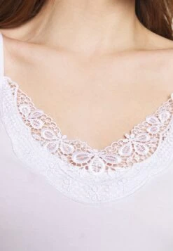 Vero Moda VMINGE SINGLET 2 PACK - Top - Black/bright White -Vero Moda Verkäufe 14505959c28d468889f27462da139571