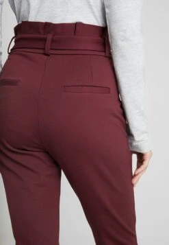 Vero Moda VMEVA HR PAPERBAG GA NOOS - Chino - Port Royale -Vero Moda Verkäufe 156fe11573764651b994f83c9bb00ffd