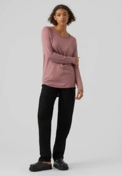 Vero Moda Verkäufe -Vero Moda Verkäufe 1f41f1cd74494f52947840cba5621284