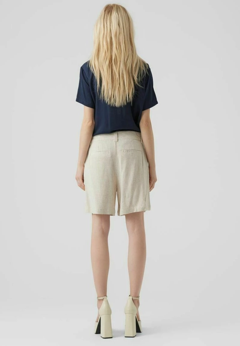 Vero Moda Shorts - Oatmeal 3 Vero Moda Shorts - Oatmeal – Bild 3