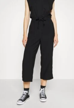 Vero Moda VMEMILY CULOTTE PANT - Stoffhose - Black