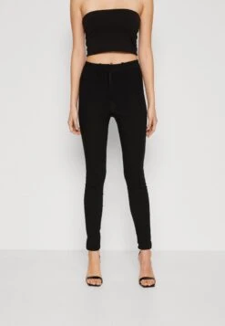 Vero Moda VMAUGUSTASUKA - Leggings - Hosen - Black