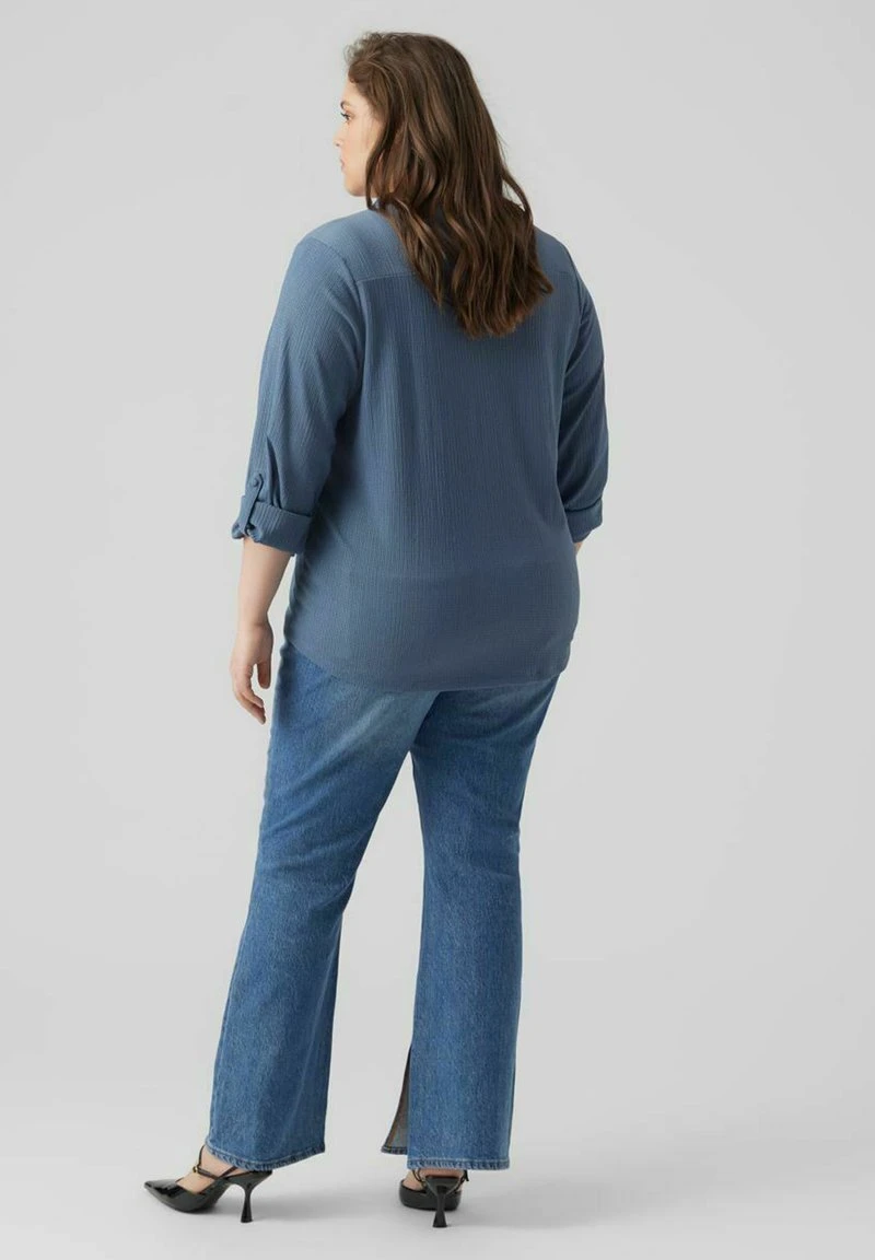 Vero Moda Curve Hemdbluse - China Blue 3 Vero Moda Curve Hemdbluse - China Blue – Bild 3