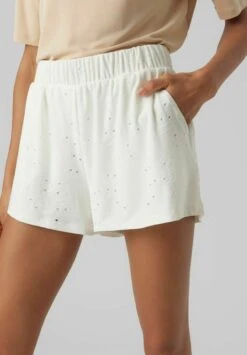 Vero Moda Shorts - Snow White -Vero Moda Verkäufe 2d43226162a94185af10fc5b4777361e