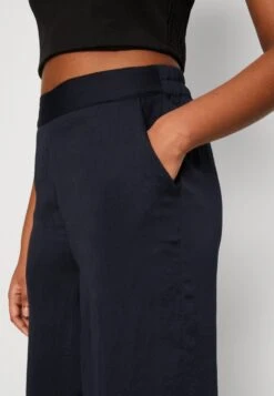 VMDARCY WIDE PANTS - Stoffhose - Salute -Vero Moda Verkäufe 2ec2a392b9be42fbb16034593ec6923a