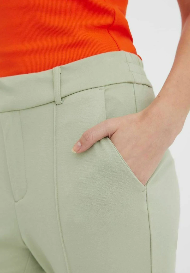 Vero Moda Pantalone - Stoffhose - Desert Sage 4 Vero Moda Pantalone - Stoffhose - Desert Sage – Bild 4
