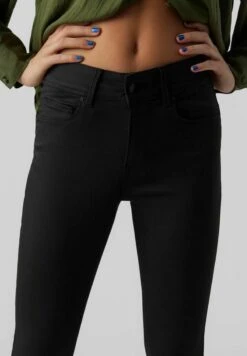 Vero Moda Jeans Skinny Fit - Black 9 Vero Moda Jeans Skinny Fit - Black -Vero Moda Verkäufe 376bb9ea5d4640ee8406a7256ef61387