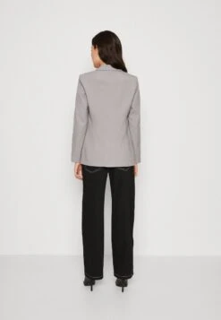 Vero Moda VMRIELOA FITTED - Blazer - Light Grey Melange 8 Vero Moda VMRIELOA FITTED - Blazer - Light Grey Melange -Vero Moda Verkäufe 3b2de2e97c5f46d5b12baf9ffd7a2109