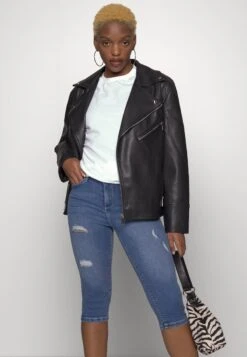 Vero Moda Petite SOPHIA KNICKERS MIX - Jeans Shorts - Medium Blue Denim -Vero Moda Verkäufe 3b71fdec152c4164ba37bfd57f96d89f