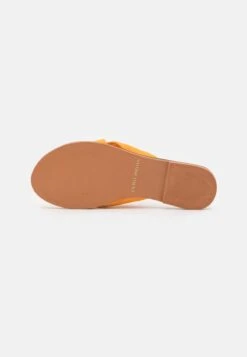 Vero Moda VMSMOOTH - Pantolette Flach - Yellow -Vero Moda Verkäufe 3c6cac9bd078444f963febac31dad694