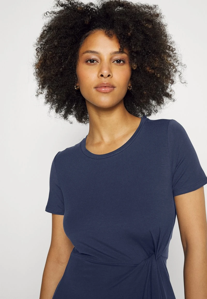 Vero Moda Petite VMAVA LULU ANCLE DRESS PETITE - Maxikleid - Navy Blazer 4 Vero Moda Petite VMAVA LULU ANCLE DRESS PETITE - Maxikleid - Navy Blazer – Bild 4