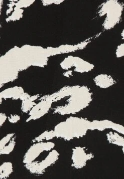 Vero Moda Tall VMEASY WIDE PANTS - Stoffhose - Black/cila -Vero Moda Verkäufe 43c5265c0e004e2abf7edcaf54919b92