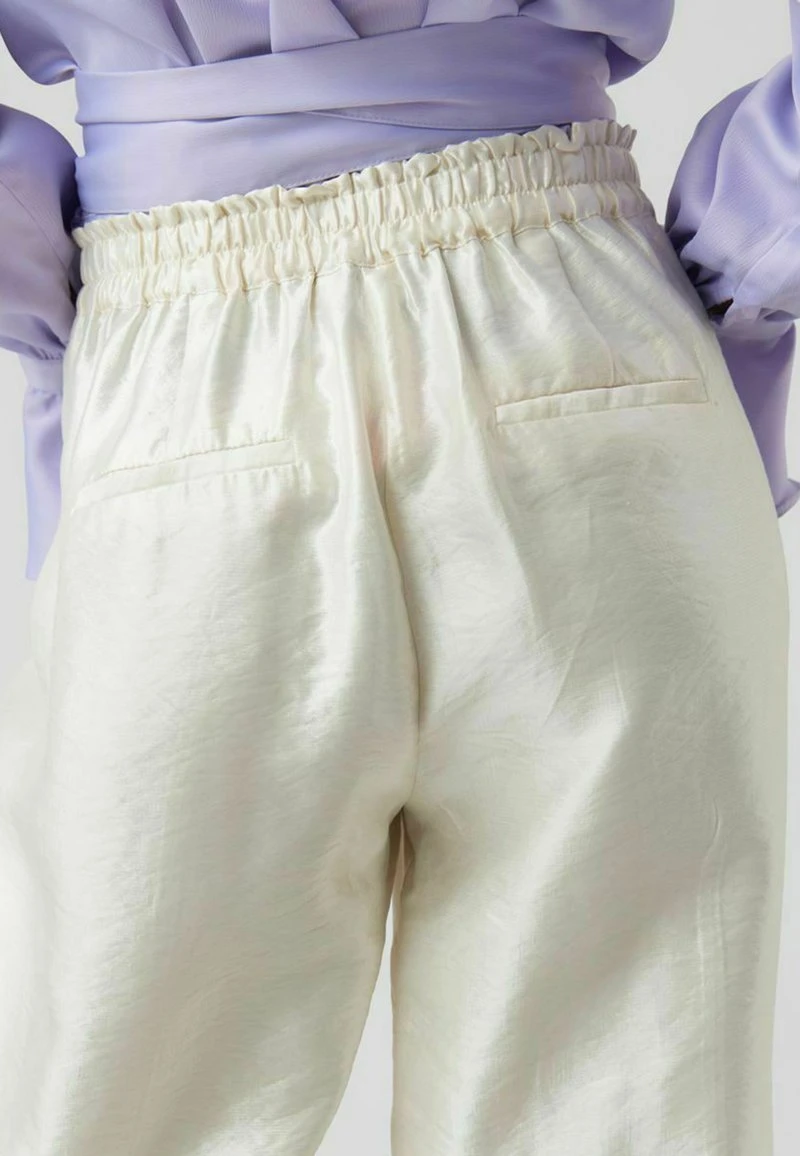 Vero Moda Stoffhose - Cannoli Cream 4 Vero Moda Stoffhose - Cannoli Cream – Bild 4