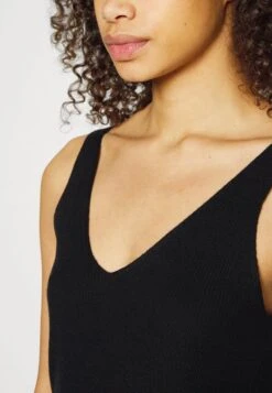 Vero Moda Tall VMNEWLEX SUN - Top - Black 11 Vero Moda Tall VMNEWLEX SUN - Top - Black -Vero Moda Verkäufe 49a66163005943d5acb313ed04426dde