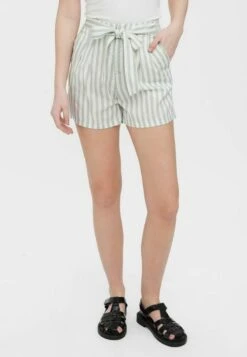 Vero Moda VMMIA - Shorts - Weiß