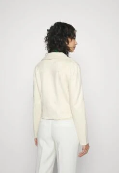 Vero Moda Petite VMJOSE SHORT JACKET - Kunstlederjacke - Birch 8 Vero Moda Petite VMJOSE SHORT JACKET - Kunstlederjacke - Birch -Vero Moda Verkäufe 4c23220fe361401eb58f4c16631e9bf0