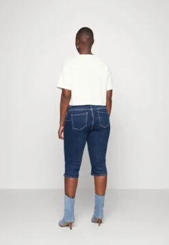 Vero Moda Curve VMRUNA SEVEN KNICKERS - Jeans Shorts - Medium Blue Denim -Vero Moda Verkäufe 4c75563d485a48998e8e20fd68d59e72