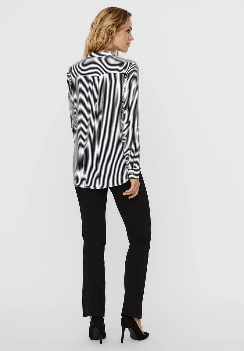 Vero Moda VMBUMPY - Hemdbluse - Snow White 3 Vero Moda VMBUMPY - Hemdbluse - Snow White – Bild 3