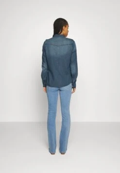 Vero Moda VMMARIA SLIM MIX - Hemdbluse - Medium Blue Denim 8 Vero Moda VMMARIA SLIM MIX - Hemdbluse - Medium Blue Denim -Vero Moda Verkäufe 5d6c0290704344c1af77cf667b4f93f5