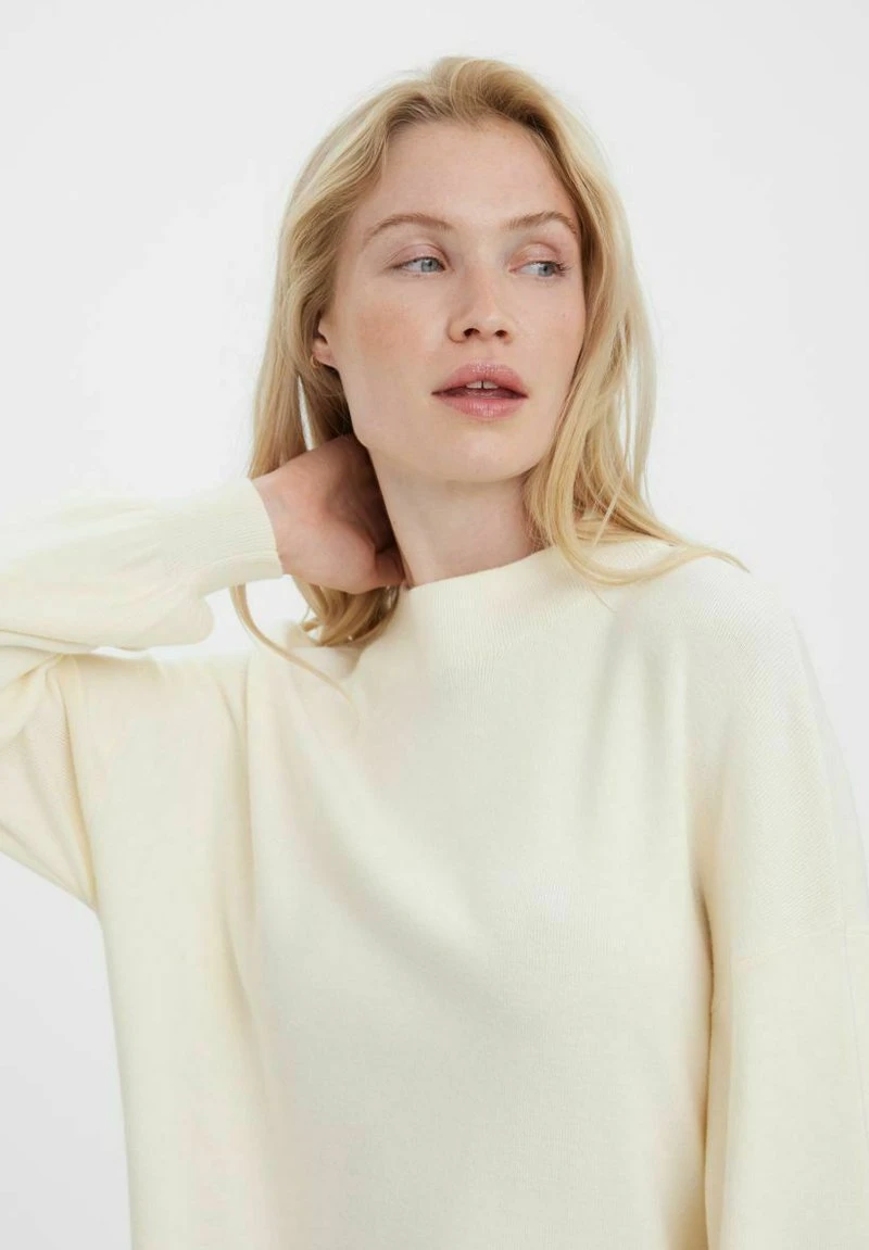 Vero Moda VMNANCY FUNNELNECK DRESS - Strickkleid - Birch 4 Vero Moda VMNANCY FUNNELNECK DRESS - Strickkleid - Birch – Bild 4