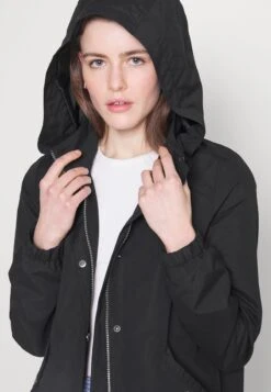 Vero Moda Tall VMZOA SHORT - Übergangsjacke - Black -Vero Moda Verkäufe 64260dd0e761449d992247bf785bec4c