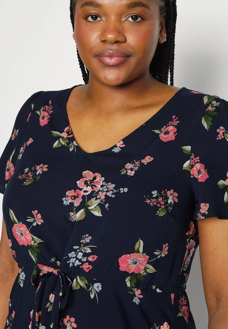 Vero Moda Curve VMEASY SHORT DRESS - Freizeitkleid - Navy Blazer 5 Vero Moda Curve VMEASY SHORT DRESS - Freizeitkleid - Navy Blazer – Bild 5