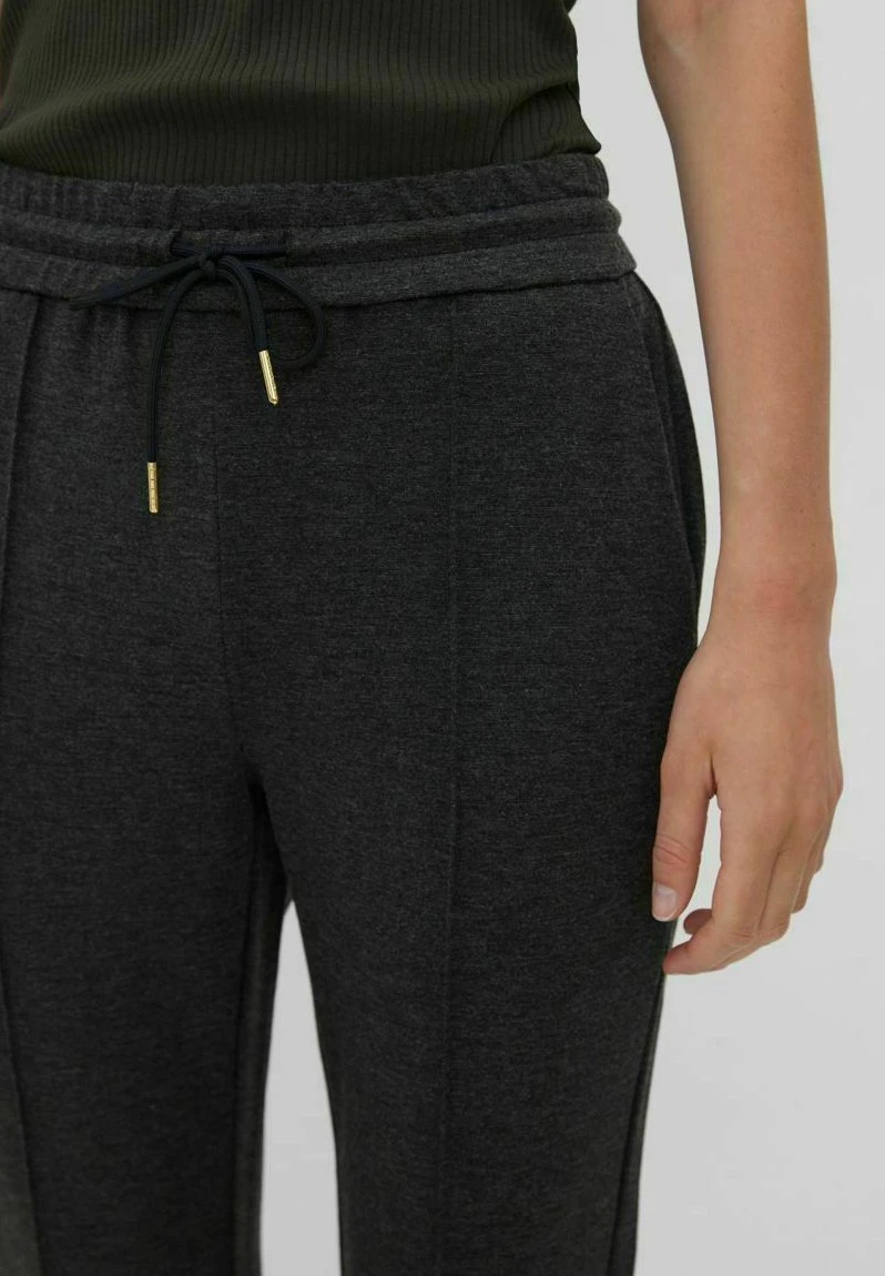 Vero Moda IN MID-RISE - Jogginghose - Dark Grey Melange 4 Vero Moda IN MID-RISE - Jogginghose - Dark Grey Melange – Bild 4