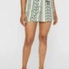 Vero Moda GEBUNDENE - Shorts - Birch