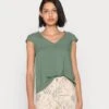 Vero Moda VMVICA V NECK - T-Shirt Print - Laurel Wreath