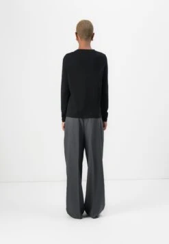 Vero Moda VMNILA LOOSE DAD - Trousers - Grey -Vero Moda Verkäufe 74fb5dd5fe4349698b4744310a1e68e6