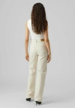 Vero Moda Flared Jeans - Ecru 8 Vero Moda Flared Jeans - Ecru -Vero Moda Verkäufe 788a6ce20f744affb3138f74280f7bfd