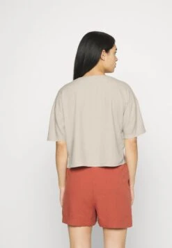 Vero Moda VMJESMILO - Bluse - Silver Lining -Vero Moda Verkäufe 7da855ba6e084dd89cb5dc625397e91e