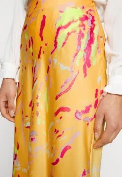 Vero Moda Tall OLI SKIRT - A-Linien-Rock - Mock Orange/heart 11 Vero Moda Tall OLI SKIRT - A-Linien-Rock - Mock Orange/heart -Vero Moda Verkäufe 80a27ddb8c8c4a2da99a4999ec95a82e
