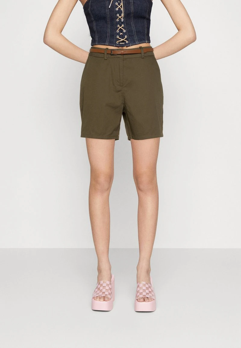 Vero Moda VMFLASHINO REGULAR CHINO - Shorts - Capers 1 Vero Moda VMFLASHINO REGULAR CHINO - Shorts - Capers